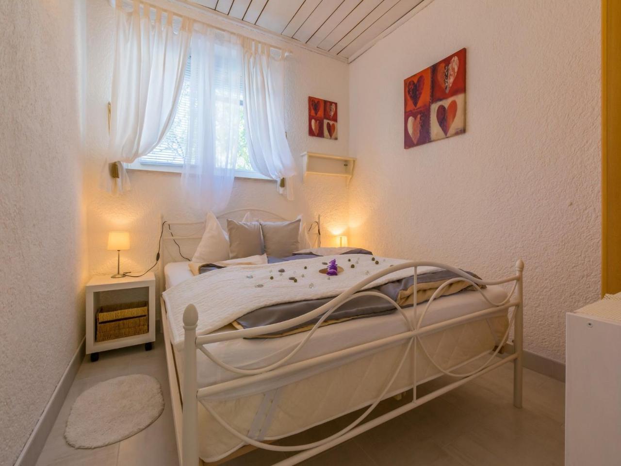 Apartments Susanne Novi Vinodolski Eksteriør bilde