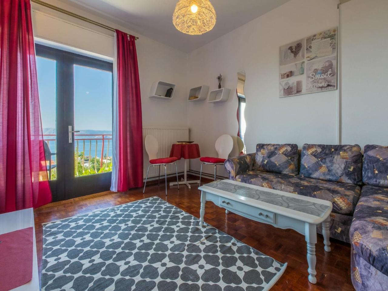 Apartments Susanne Novi Vinodolski Eksteriør bilde
